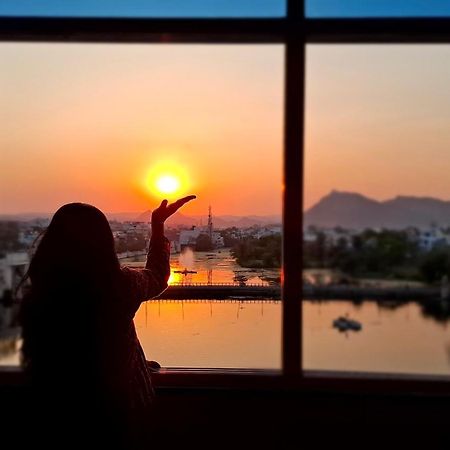 Antariksh Hotell Udaipur Exteriör bild