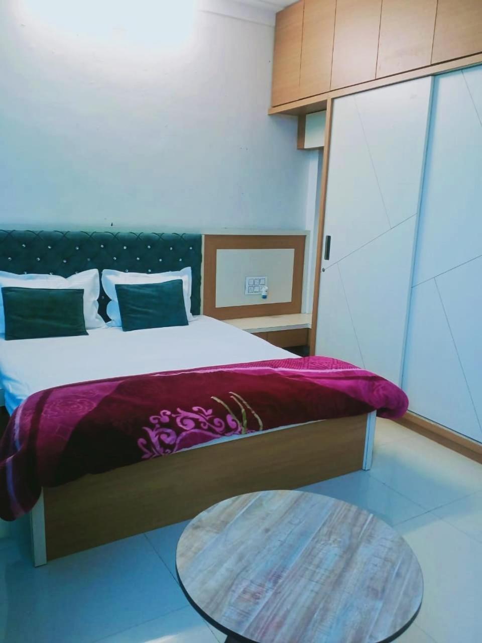 Antariksh Hotell Udaipur Exteriör bild