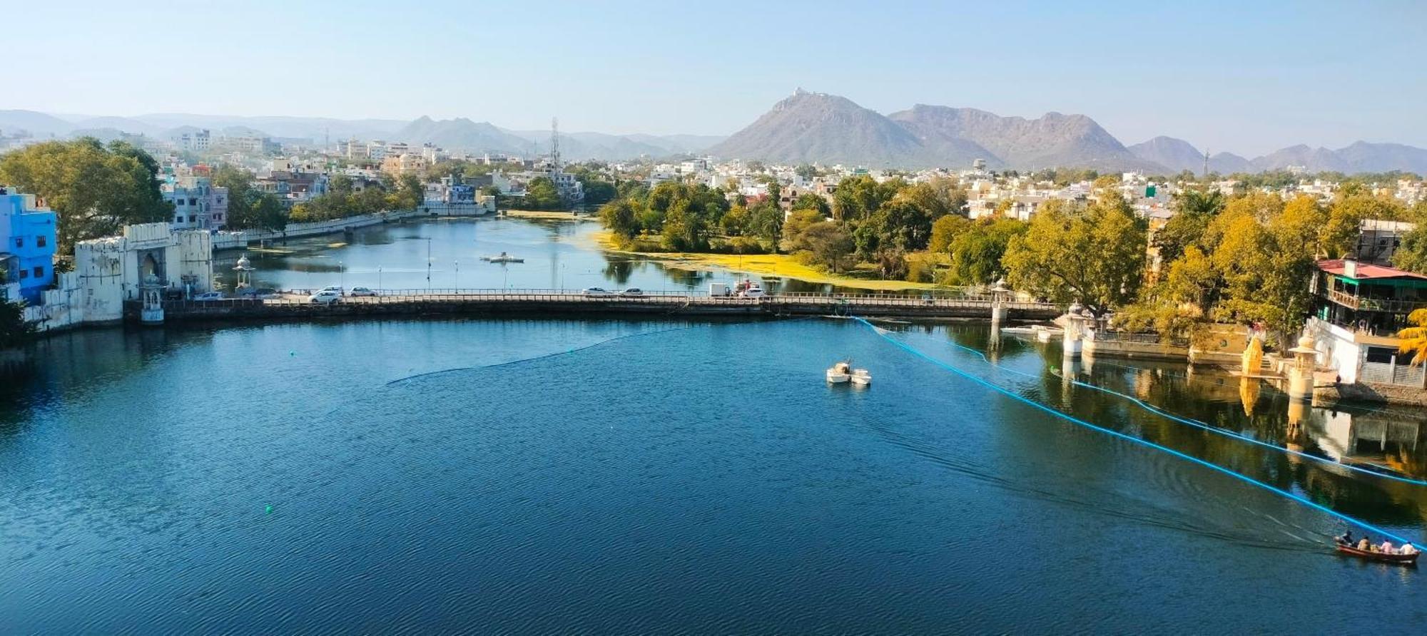 Antariksh Hotell Udaipur Exteriör bild