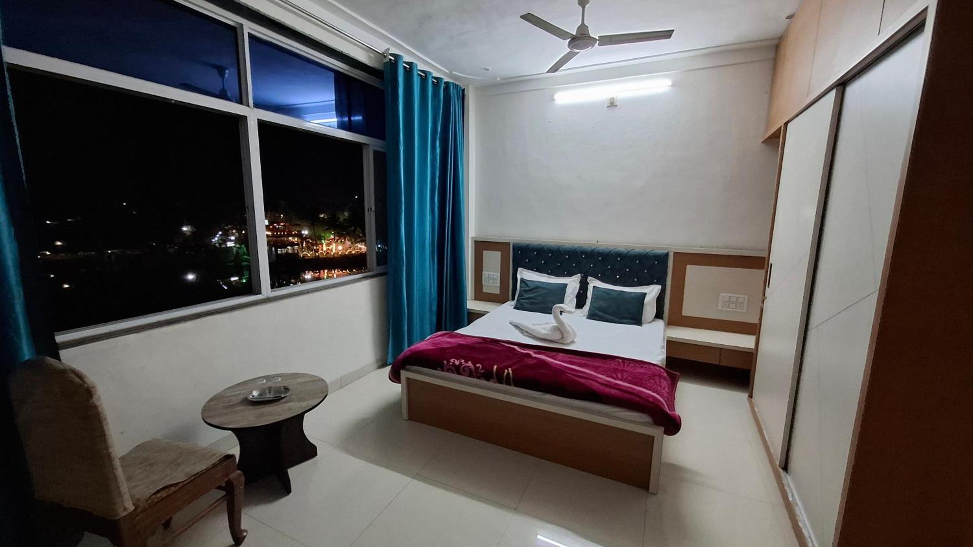 Antariksh Hotell Udaipur Exteriör bild